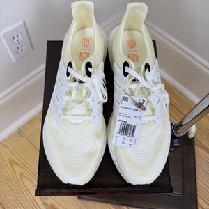 Adidas NWT Ultraboost MTBR 2.0 Triple White sz 11